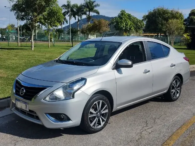 Nissan Versa SL 1.6 16V Flexstart 4P Aut. 2019