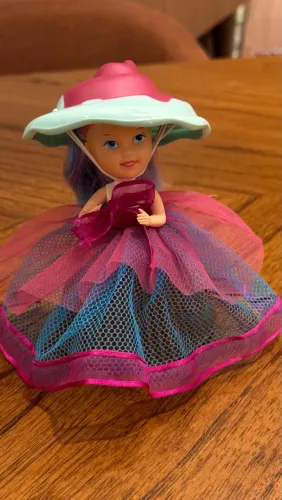 Boneca Cupcake Surpresa Estrela Anos 2000 - Antiga / Coleção (Completa com Chapéu)