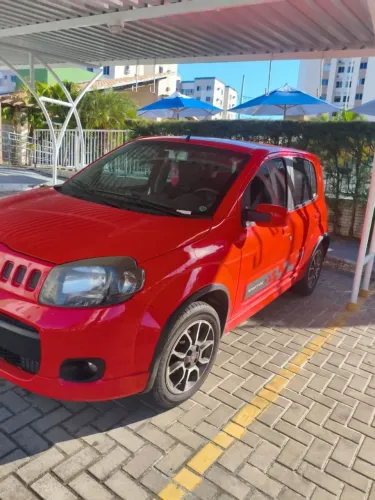 Fiat Uno Sporting 1.4 EVO Fire Flex 8V 4P 2012
