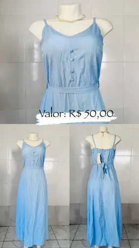 Vestido longo azul claro