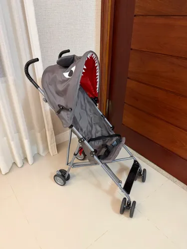CARRINHO GUARDA CHUVA COSCO COMFORT