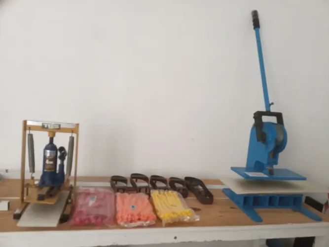 Máquinas de fabricação de chinelos 