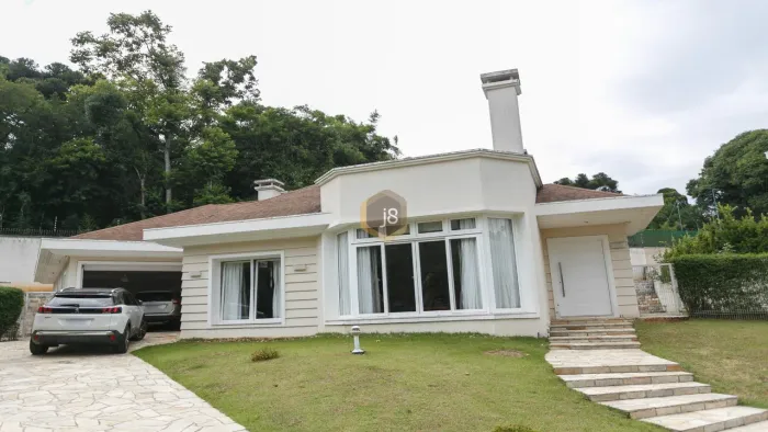 CASA TÉRREA EM CONDOMÍNIO EXCLUSIVO! Moderna casa em condomínio - j8 imóveis