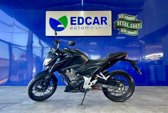 CB 300 F
