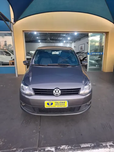 Volkswagen Fox 1.6 MI Total Flex 8V 5P 2013
