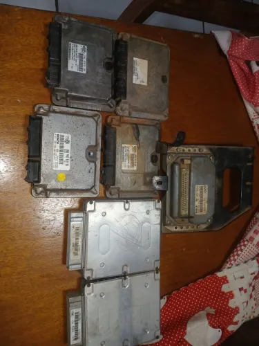 lote de modulo automotivo
