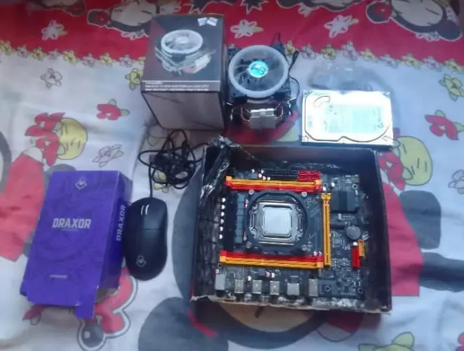 X79-M22, xeon e5 2640v2, 2620v2 e cooler rgb e HD de 320gb funcionando perfeitamente