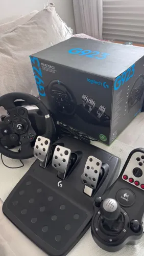 Volante Logitech G923 PC/XBox X|S XBOX One