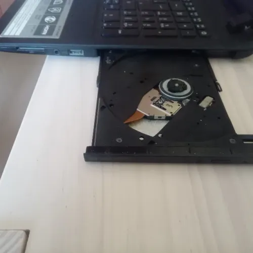 Notebook Acer ES1-572 i3-6100U