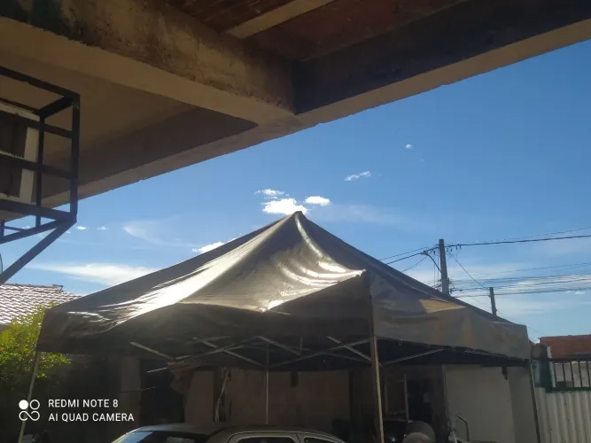 Vendo tenda 3×4 conservada