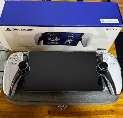 Playstation Portal + Acessórios
