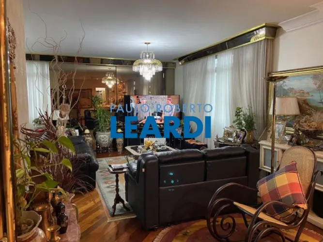 APARTAMENTO - VILA MONUMENTO - SP