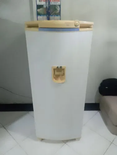 Geladeira Consul degelo seco só $450