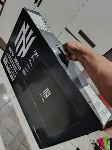 Monitor NewHero 27, 180hz FastIPS QD HD.