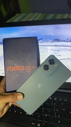 MOTOROLA G05 128g novíssimo