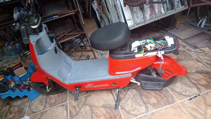 Mecânico de scooters elétricas