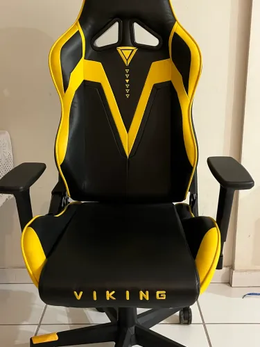 Cadeira Gamer Viking Preta e Amarela - Excelente Estado - Conforto Premium