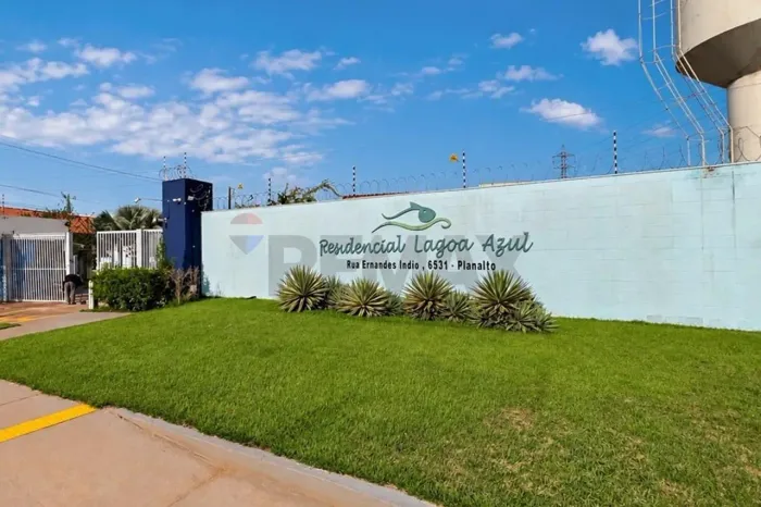 Casa à venda no Condomínio Residencial Lagoa Azul