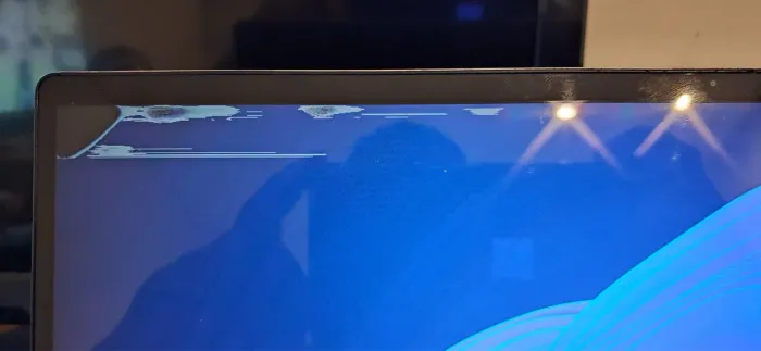 Tela Notebook Galaxy Book NP767XCM ?Tela Trincada?