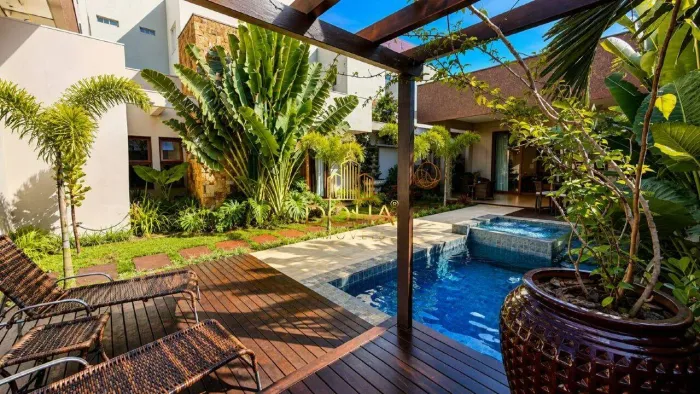 CASA DE ALTO PADRÃO COM ATMOSFERA DE RESORT EM CASCAVEL/PR
