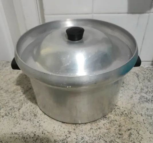 Panela de Alumínio