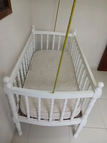 Berço de madeira