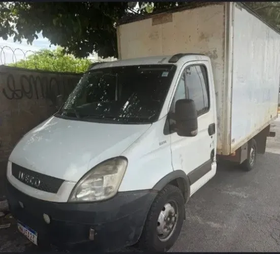 Iveco Daily Gran Furgone 35s14 3.0 16V Turbo Diesel Mec. E5 2013