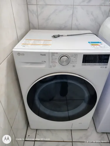 Vendo lava e seca LG 11/7 KG 