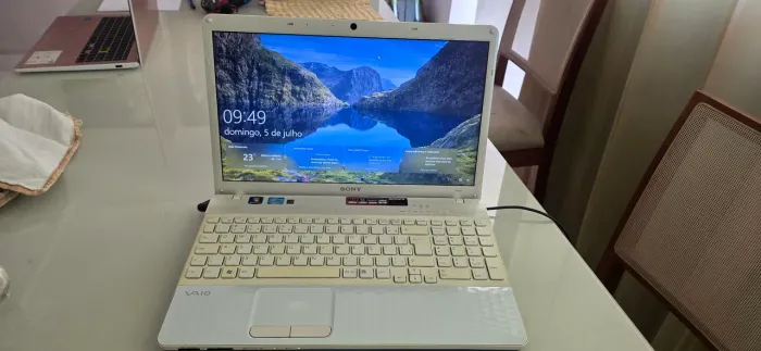 Sonu vaio branco