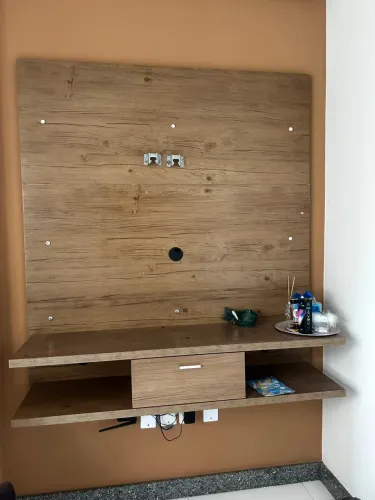 Painel de parede para televisão