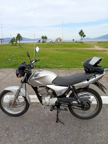 CG Titan 2006