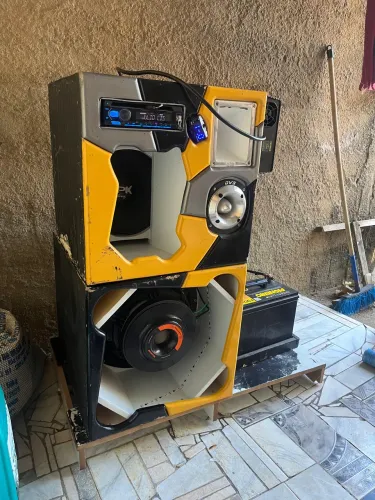 Caixa bob, essa toca demais toda primeira, pra vender hoje tem preço