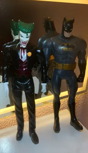 Boneco Batman e Coringa
