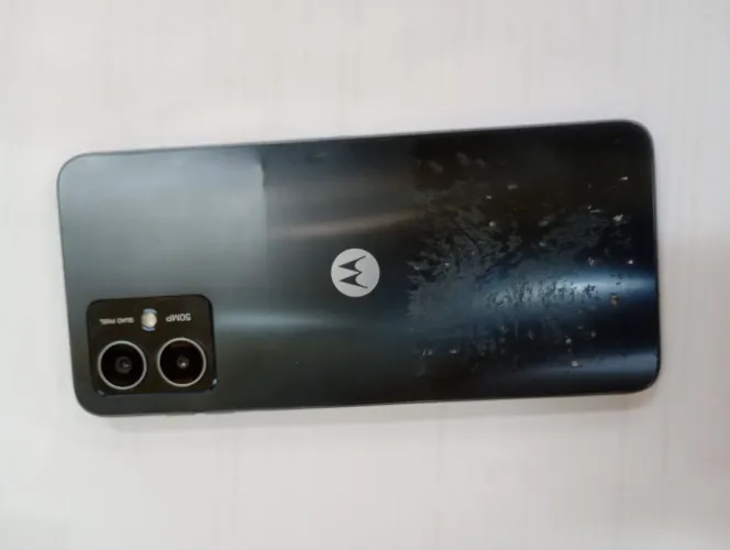 Celular moto g 14 retirar peças