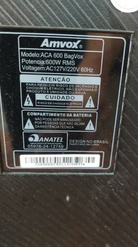 Caixa de som amvox 