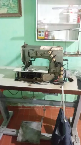 Vendo máquina fechadeira 