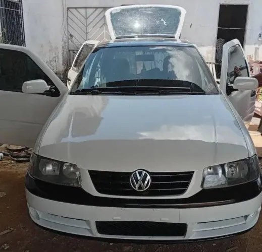 Volkswagen Gol 1.0 Plus 8V 2P (álcool) 2003