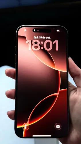 iPhone 16 Pro Max Desert
