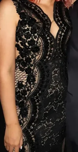 Vestido Preto Longo de Festa Bordado