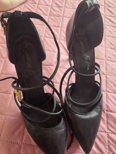 Sapato feminino tam 36 R$ 60,00