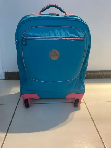 Mochila de rodinhas kipling original