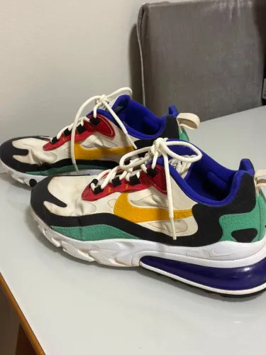 Nike Air Max 270 React