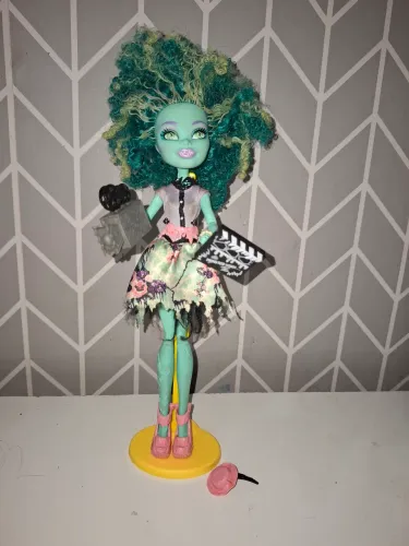 Boneca Monster High Honey Swamp Frights Camera Action