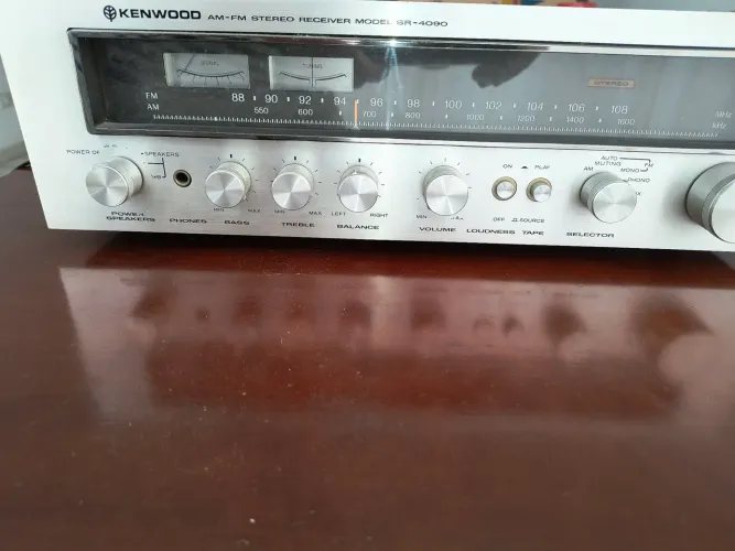 Kenwood SR 4090.