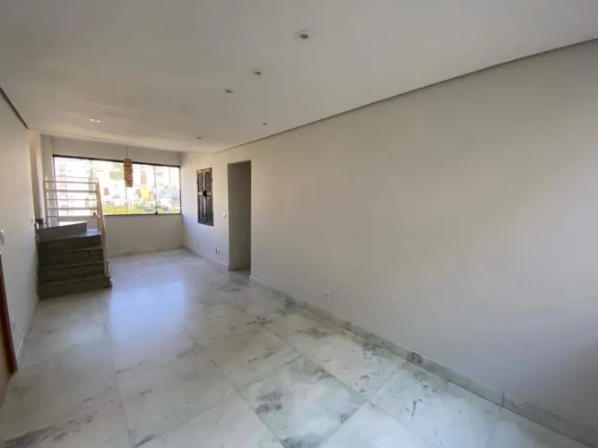 Cobertura à venda, 3 quartos, 1 suíte, 2 vagas, Buritis - Belo Horizonte/MG