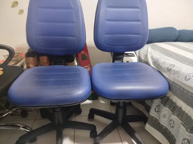 Kit duas cadeiras para escritório
