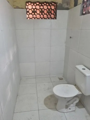 Pedreiro cerâmica retificado 