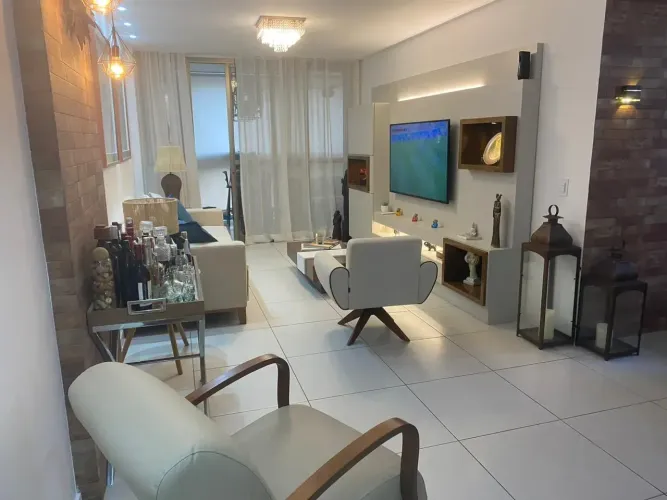 Apartamento incrível,4 quartos sendo 1 suíte, no Punta del Mar - Piratininga - NIterói