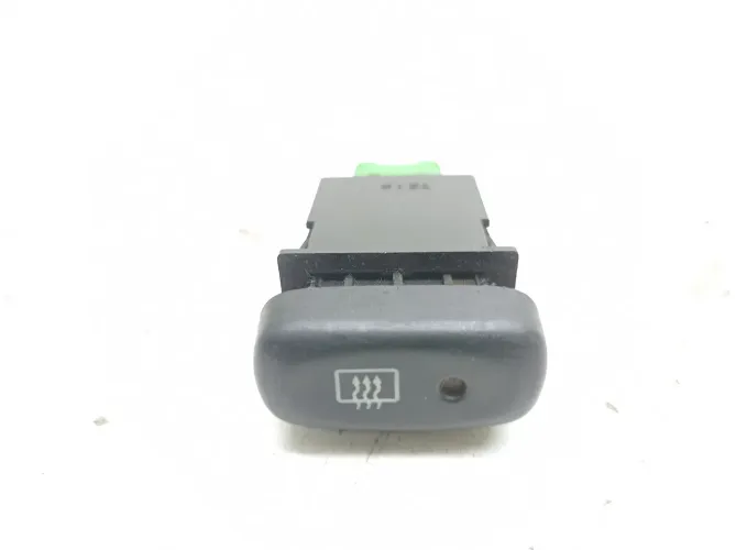 Botão Desembaçador Gm Tracker 2.0 2008 2009