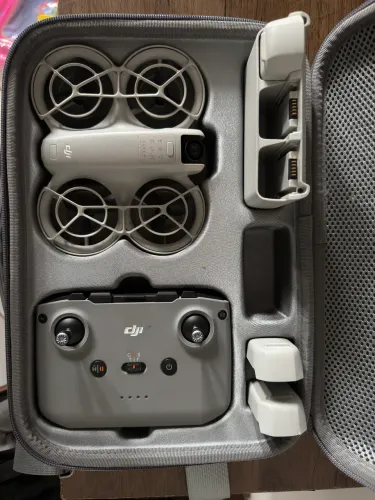 Drone DJI Neo FLY MORE COMBO 